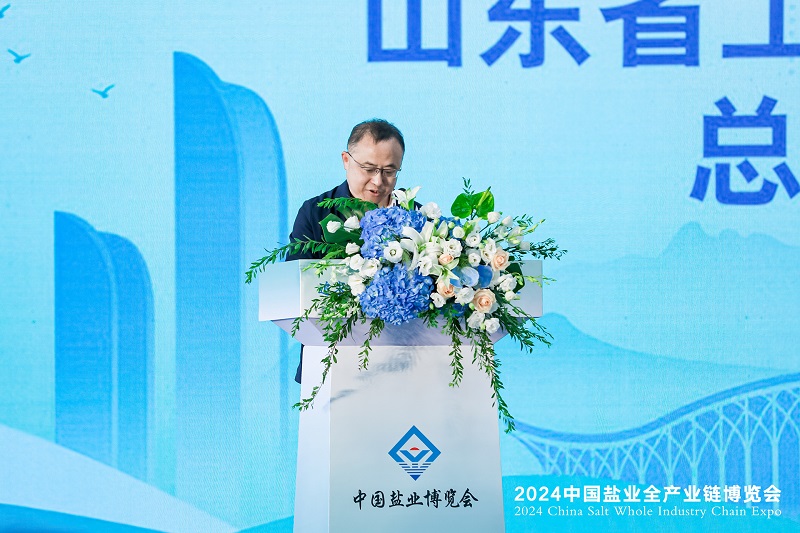 賀曉文.jpg